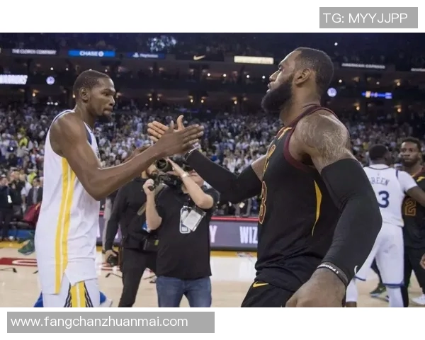 勇士与活塞精彩对决全场比赛录像回顾及精彩瞬间分析 勇士与活塞精彩对决全场比赛录像回顾及精彩瞬间分析